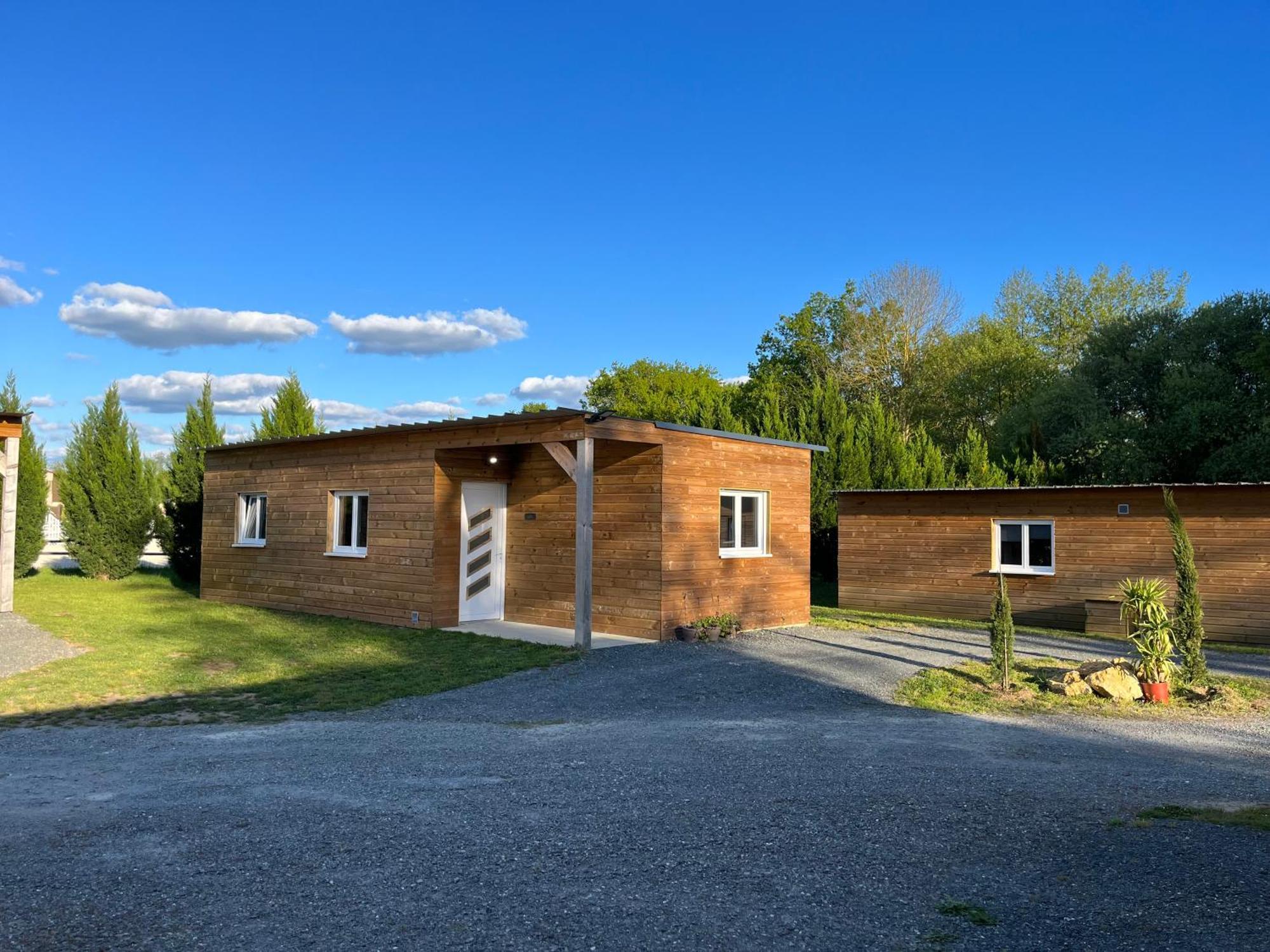 Les Chalets Du Mancel : Chalet Lulu - Bouleries Jump - 24H Du Mans Yvré-lʼÉvêque Dış mekan fotoğraf